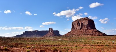 17 mile loop along Merrick Butte and West Mitten Butte Monument Valley Tribal Park 797 