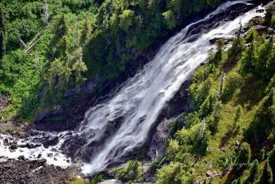 Big Heart Lake Waterfalls 567  