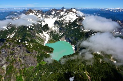 Blanca Lake Columbia Glacier Columbia Peak Wilman Peak Monte Cristo Peak Keyes Peak 404