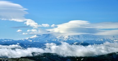Strong Wind and Standing Lenticular on Mount Rainier Washington 601 
