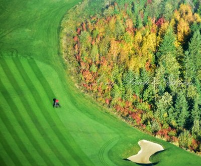 Grooming the course in Snoqualmie Ridge golf course 146  