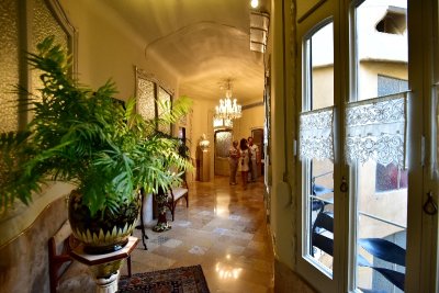 Gaudi Casa Mila La Pedrera Interior Barcelona 856 