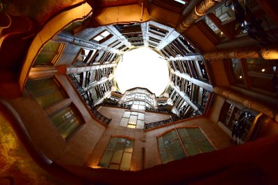 Gaudi Casa Mila La Pedrera Interior Barcelona 915  