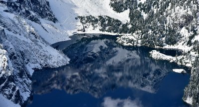 Kaleetan Peak reflection in Snow Lake Cascade Mountains 1006 