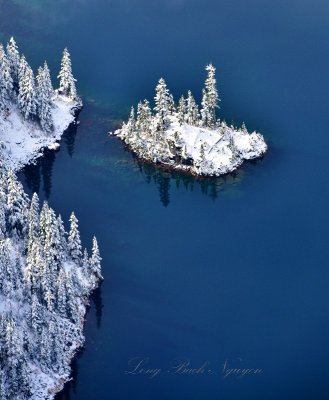 Island in Upper Wildcat Lake Mt Roosevelt Cascade Mountains Washington 920  