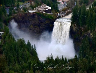 Snoqualmie Falls and Salish Lodge and Snoqualmie River 082  