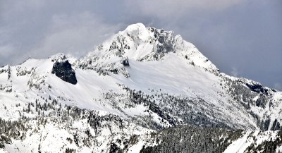 Whitehorse Mountain in Cascade Mountains Range Washington 175  