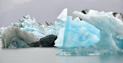 Icebergs in  Jökulsárlón glacial lagoon, Iceland 1054 