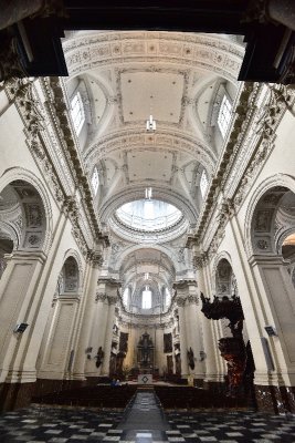 The Nave, Pulitp, Chapel  at St Aubin's Cathedral, Namur, Belgium 002 