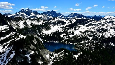Gold Lake, Big Snow Mtn, Oercoat Peak, Chimney Rock, Lemah Mountain, Cascade Mountains, Washington 442 