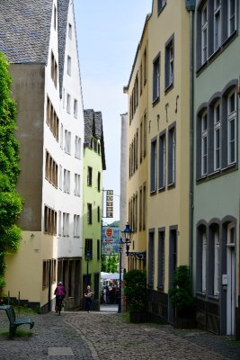 Lintgasse in Old Town Cologne, Germany 161
