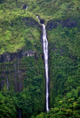 Waihi‘umalu Falls nearby to Pu‘ukue, Pu‘uho‘olio and Pā‘ihi Gulch, Maui, Hawaii 278 