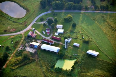 Large farm on Horshoe Road, Appomattox, Virginia 156 