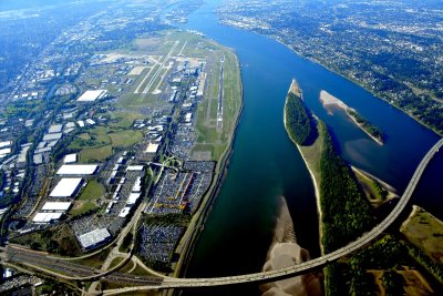 Portland International Airport, Columbia River, Government Island, I-205 Freeway, Oregon and Washington 291
