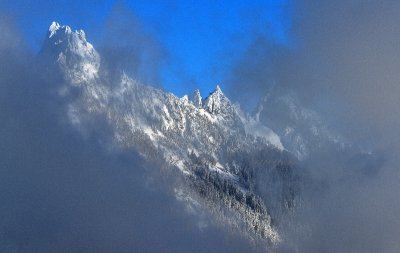 Jumpoff Ridge and Gunn Peak, Casccade Mountains, Index Washington State 306.jpg