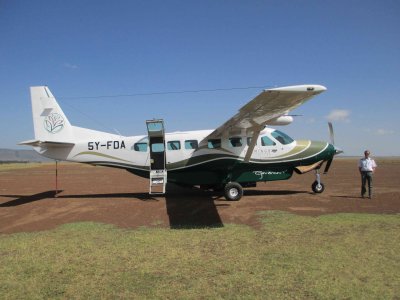 Governor's Camp plane-c2808