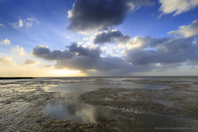 2N9B1882 sunrise Waddenzee Terchelling Oosterend 