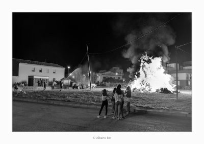 24/06/2018  Qui encn foc per Sant Joan, no es crema en tot l'any