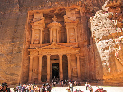 The Treasury, or Al-Khaznah - wider shot