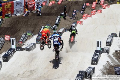 2018 Tampa Starts and multiple rider photos