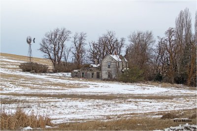  Abandoned Farmhouse 