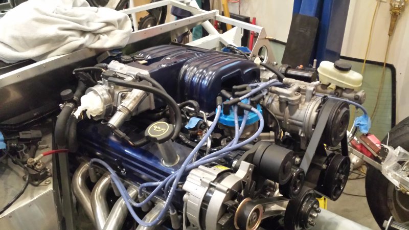 Engine with 88 Mustang EFI