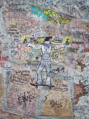 Graffiti at Graceland, Memphis