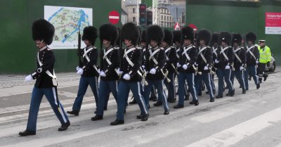 Den Kongelige Livgarde - Amalienborg Palaces Royal Guard - Denmark