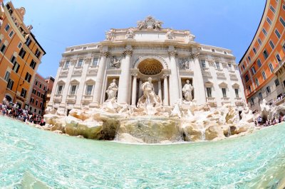 Trevi Fountain