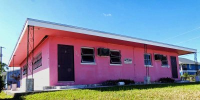 The Pink House Motel in Goodland