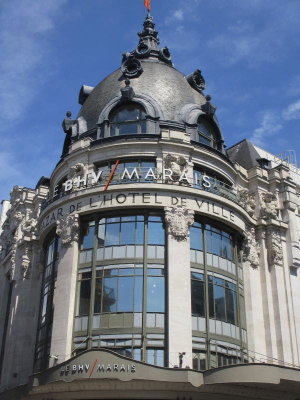 Bazar de L'Hotel de Ville.