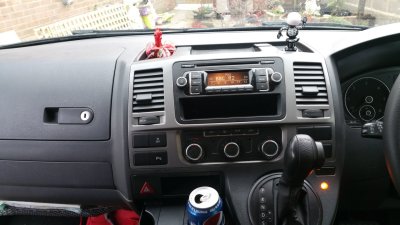 VW CARAVELLE 2