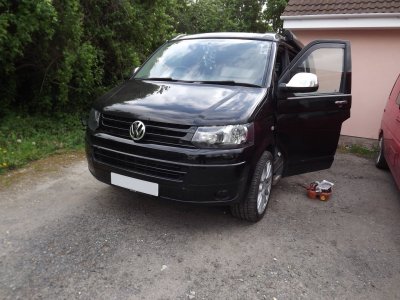 VW T6 BLACK