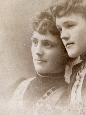 Clara (Claire) Carrothers (1869-1908) at left, with her younger sister Minnie Myrtle Carrothers Landis (1871-1956), about 1888
