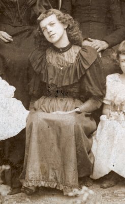 Bess Landis (1879-1960) in 1894