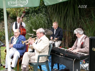 2008
