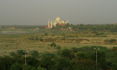 Agra Taj Mahal 1708b