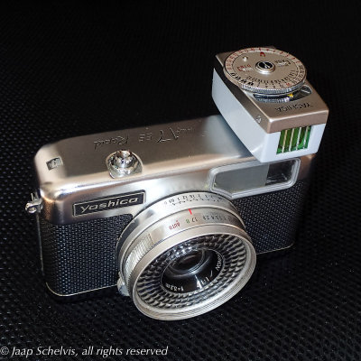 Yashica YEM35