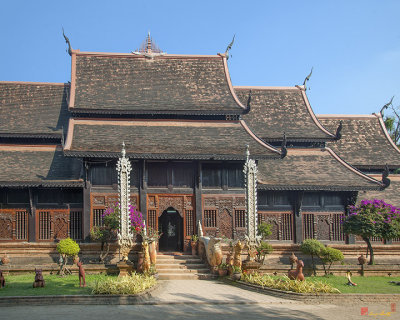 Wat Lok Molee Phra Wihan Side Entrance (DTHCM0491)