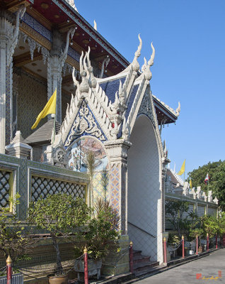 Wat Tsai Phra Ubosot Gate (DTHB0832)