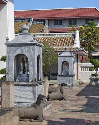 Wat Ratcha Orasaram Phra Ubosot Boundary Stones (DTHB0424)