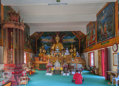 Wat Ou Sai Kham Phra Wihan Interior (DTHCM1205)