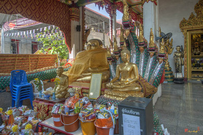 Wat Nak Prok Phra Wihan Monk Gifts and Buddha Images (DTHB1877)