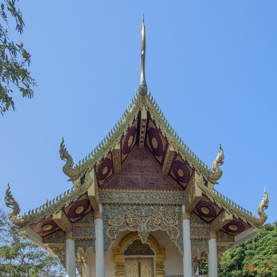 Wat Sawang Banthoeng Phra Ubosot Gable (DTHCM1263)