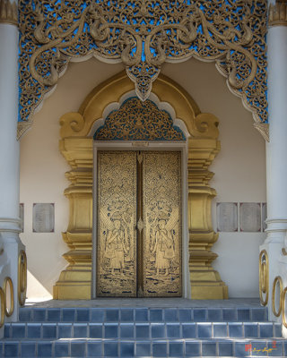 Wat Sawang Banthoeng Phra Ubosot Entrance (DTHCM1264)