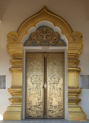 Wat Sawang Banthoeng Phra Ubosot Doors (DTHCM1265)