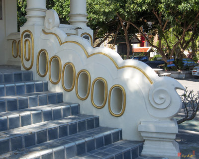 Wat Sawang Banthoeng Phra Ubosot Stylized Naga (DTHCM1266)