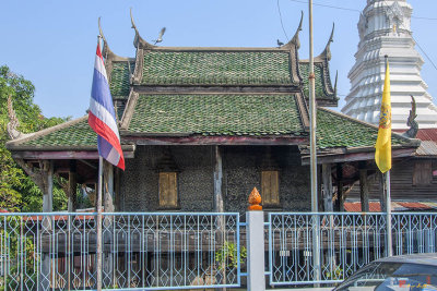 Wat Apson Sawan Scripture Hall or Library before Restoration (DTHB1925)