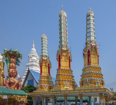 Wat Khunchan Merit Shrines Three Prangs or Chedi (DTHB2025)