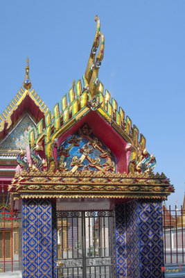 Wat Khunchan Phra Ubosot Gate (DTHB2040)
